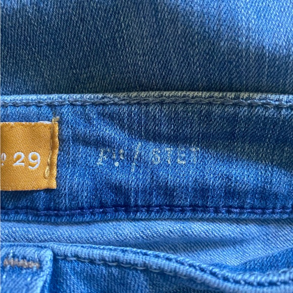 Pilcro distressed bottom jeans - Picture 6 of 10